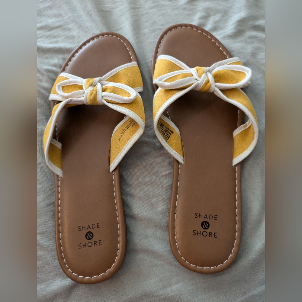 Target Shade and Shore yellow bow slip on sandals